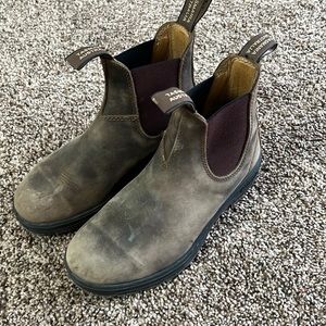 Blundstones size UK 3.5
